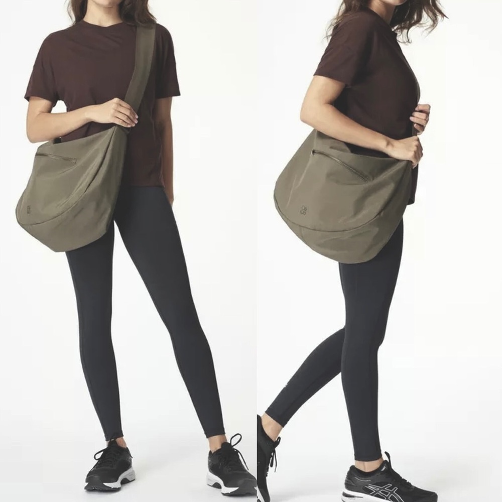 SWEATY BETTY LARGE CROSSBODY BAG (OLIVE)